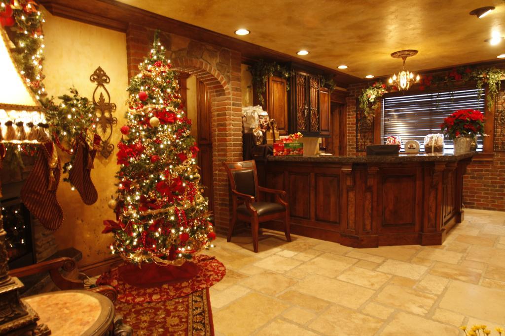Black Swan Inn Luxurious Theme Rooms 포커텔로 외부 사진