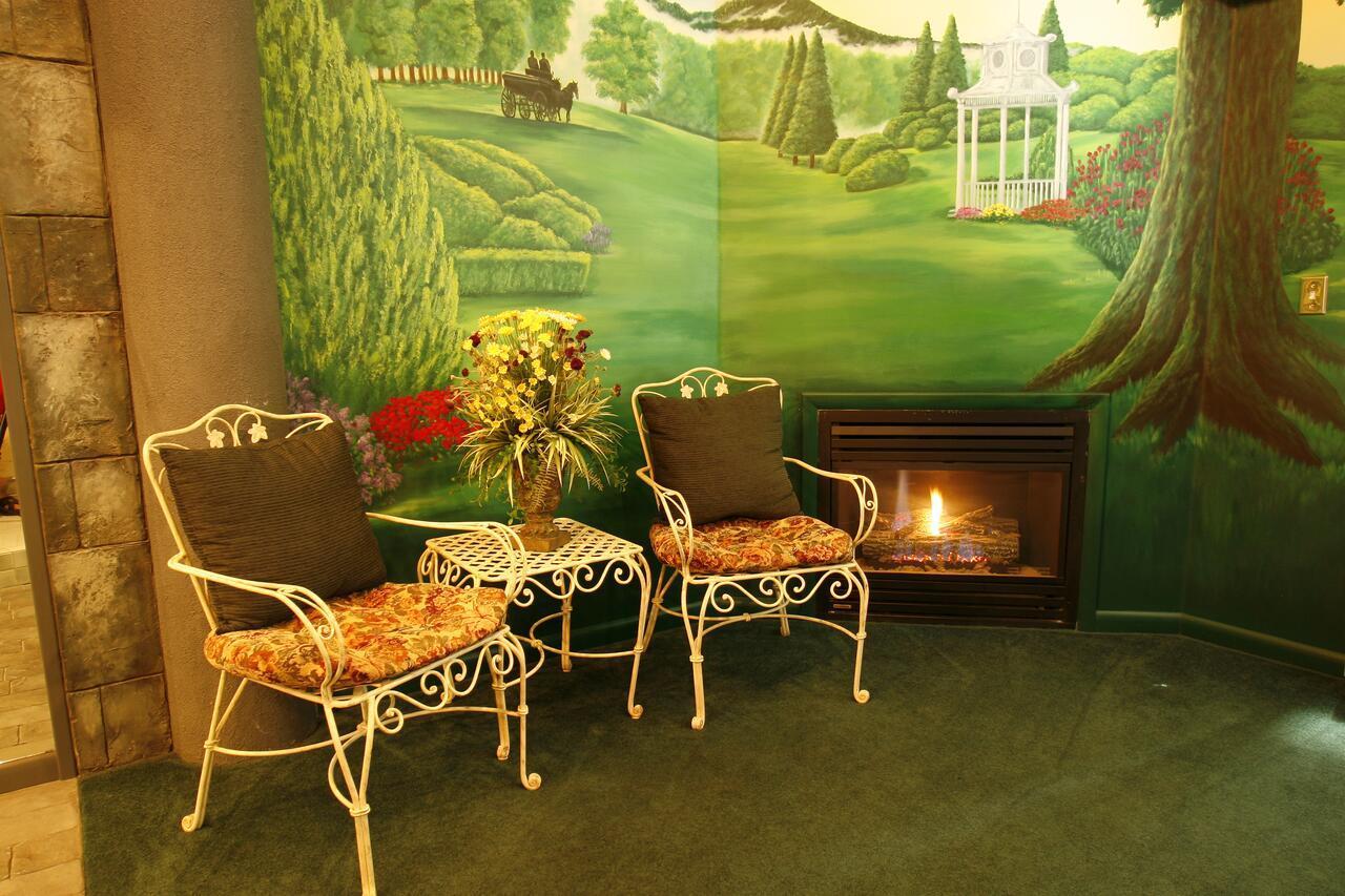 Black Swan Inn Luxurious Theme Rooms 포커텔로 외부 사진