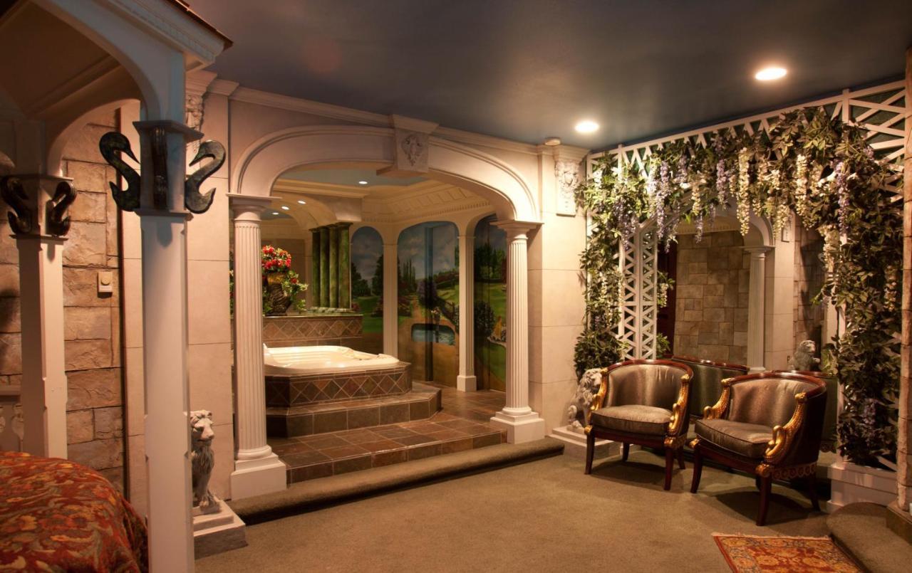 Black Swan Inn Luxurious Theme Rooms 포커텔로 외부 사진