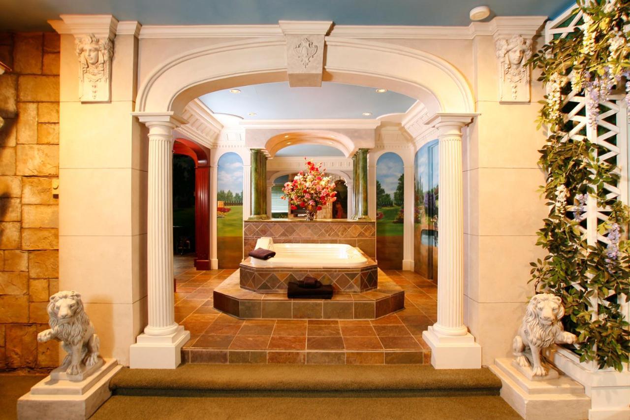 Black Swan Inn Luxurious Theme Rooms 포커텔로 외부 사진